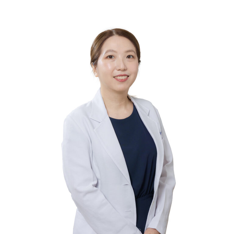 想要擁有明星般的笑容？欣城牙醫美學專科醫師擅長陶瓷貼片與全瓷冠設計，針對城上城與長庚商圈的小資族、上班族提供客製化美牙方案，解決牙齒黃、縫隙大等困擾。